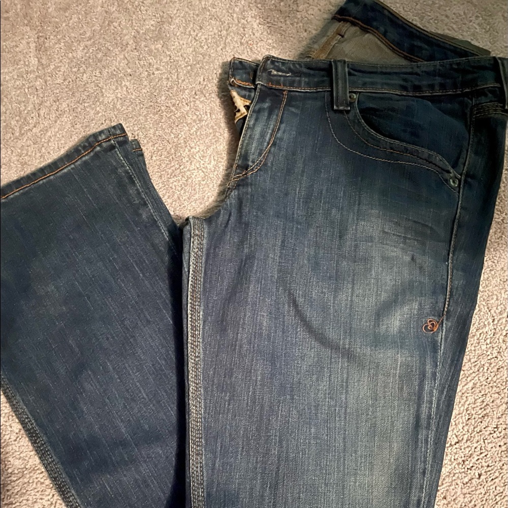 Women’s Jeans